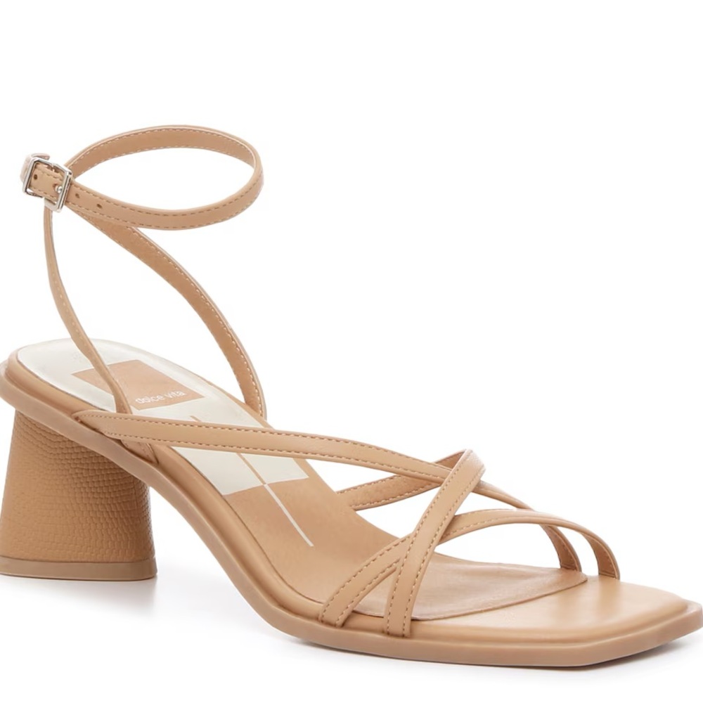 Dolce Vita Beacon Sandal Color: Light Tan Size: US 9.5